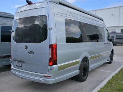 2027 Grech RV STRADA-ION - Photo 29