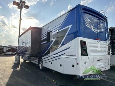 2025 Fleetwood RV Bounder — detail view
