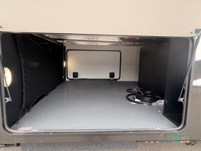 2026 Venture RV SportTrek Touring Edition — photo 9 view