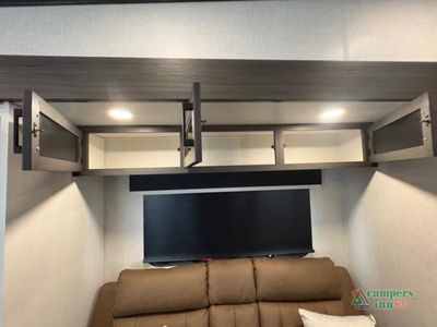 2026 Venture RV SportTrek Touring Edition — photo 41 view