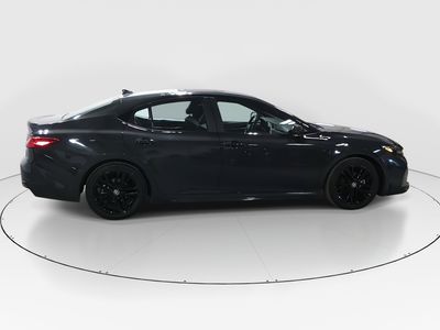 2025 Toyota Camry — photo 8 view
