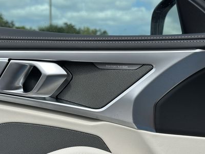 2026 BMW 8 Series — photo 20 view