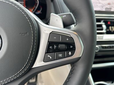 2026 BMW 8 Series — photo 28 view