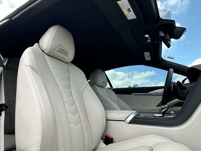 2026 BMW 8 Series — photo 34 view