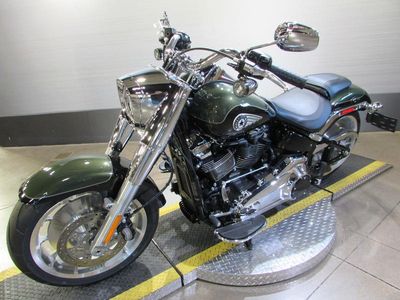2026 Harley-Davidson FLFB - Fat Boy — engine compartment view