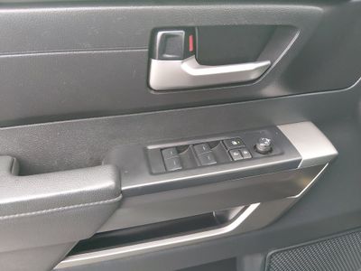 2022 Toyota Tundra 2WD - Photo 19