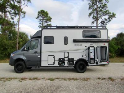 2026 Winnebago EKKO - Photo 22
