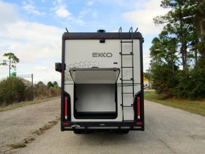 2026 Winnebago EKKO - Photo 23