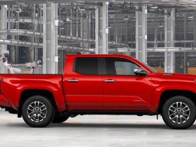 2026 Toyota Tacoma i-FORCE MAX - Photo 15