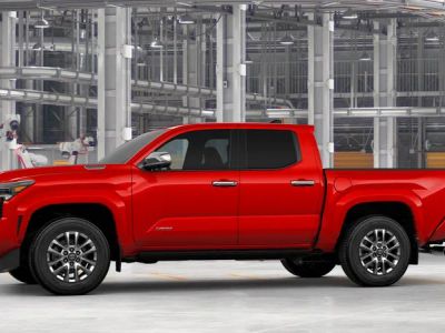 2026 Toyota Tacoma i-FORCE MAX - Photo 5