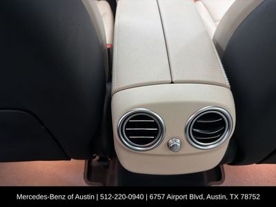 2021 Mercedes-Benz C-Class - Photo 24