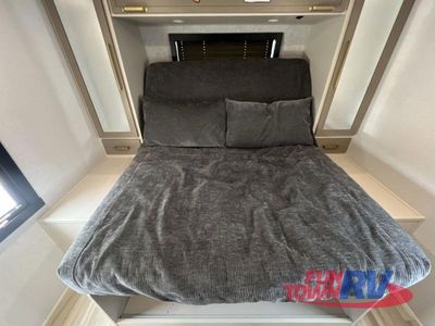 2025 Forest River RV Wildwood Heritage Glen — photo 17 view