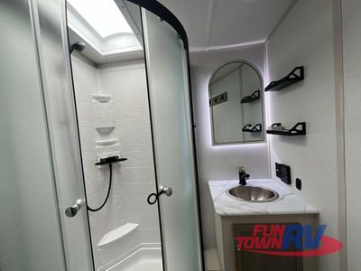 2025 Forest River RV Wildwood Heritage Glen — photo 20 view