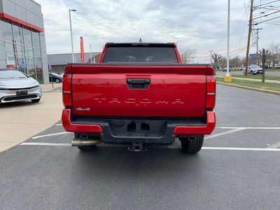 2025 Toyota Tacoma - Photo 5