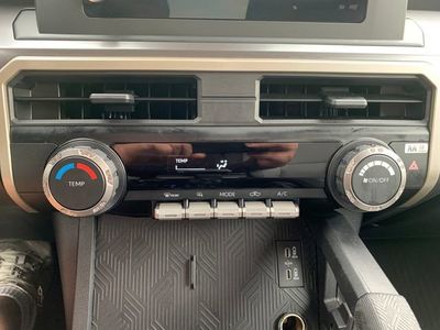 2025 Toyota Tacoma - Photo 25