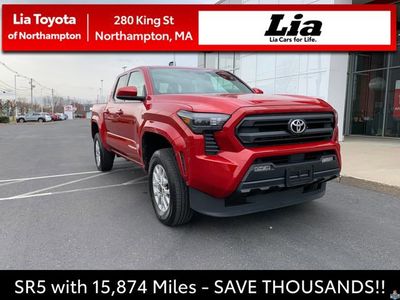 2025 Toyota Tacoma - Photo 2