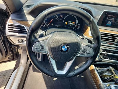 2019 BMW 7 Series — interior view