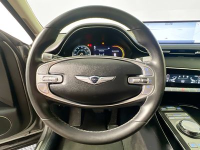 2025 Genesis GV70 — photo 15 view