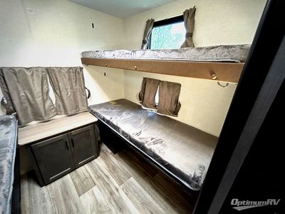 2026 Venture RV SportTrek Touring Edition — photo 21 view