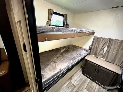 2026 Venture RV SportTrek Touring Edition — photo 20 view