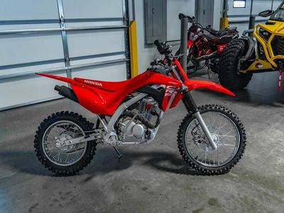 2026 Honda CRF125F - Photo 3