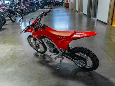 2026 Honda CRF125F - Photo 7