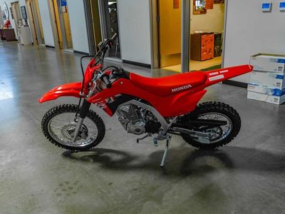 2026 Honda CRF125F - Photo 6