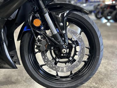 2026 Yamaha YZF-R3 - Photo 7