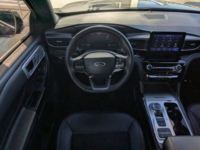 2023 Ford Explorer — photo 16 view