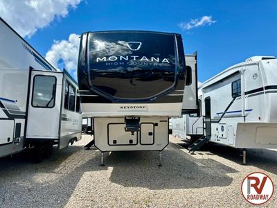 2026 Montana High Country 331RL - Photo 1