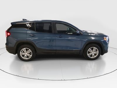 2024 GMC Terrain — photo 8 view