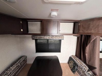 2020 Jayco Jay Flight — photo 15 view