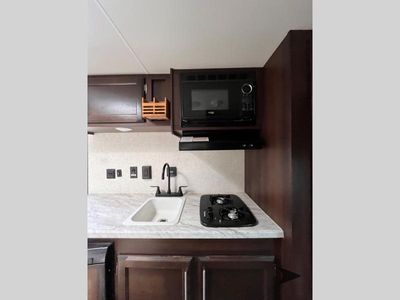 2020 Jayco Jay Flight — photo 19 view