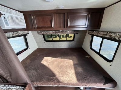 2020 Jayco Jay Flight — photo 11 view