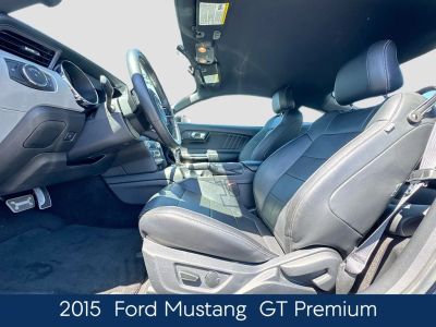 2015 Ford Mustang - Photo 22