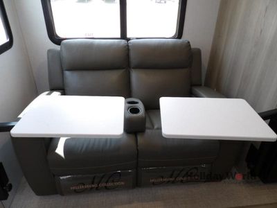 2024 Forest River Flagstaff Micro Lite — photo 8 view