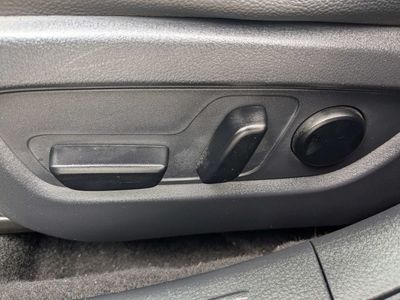 2025 Mazda CX-50 — photo 21 view