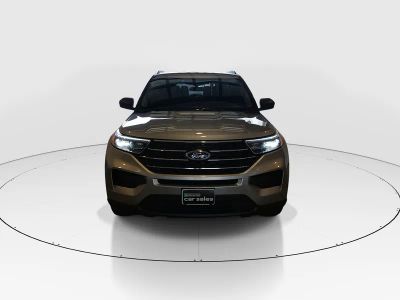 2023 Ford Explorer — side profile view