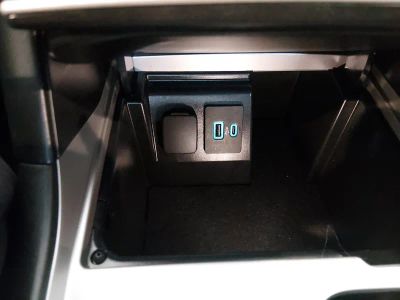 2023 Ford Explorer — photo 18 view