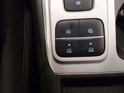 2023 Ford Explorer — photo 19 view