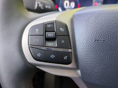 2026 Ford Explorer — photo 28 view