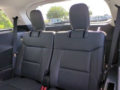 2026 Ford Explorer — photo 15 view