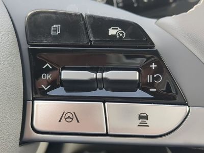 2026 Hyundai ELANTRA — photo 29 view