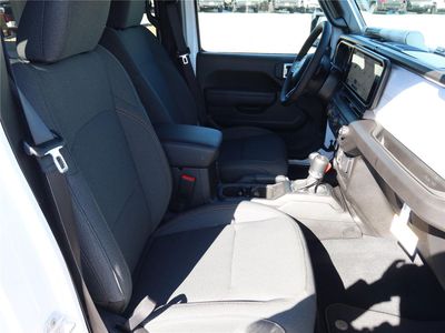 2026 2026 Jeep Wrangler port - Photo 6