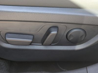 2026 Mazda CX-30 — photo 17 view