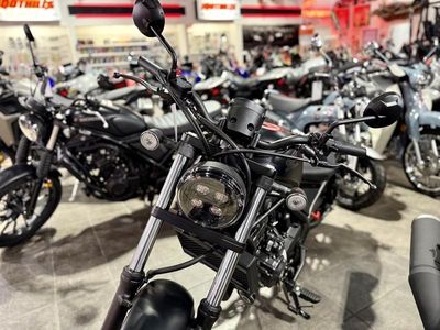 2025 Honda Rebel 300 — detail view