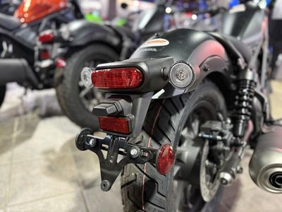 2025 Honda Rebel 300 — interior view