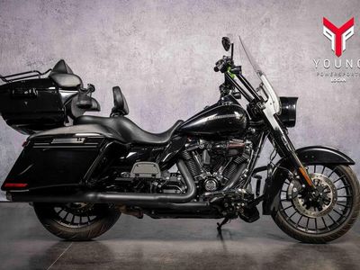 2017 Harley-Davidson FLHRXS - Road King Special - Photo 1