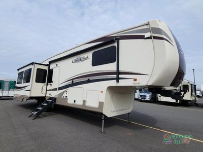 2017 Forest River RV Cedar Creek Hathaway Edition — photo 11 view