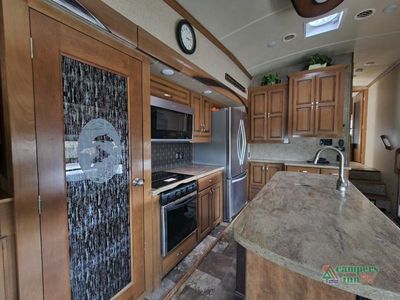 2017 Forest River RV Cedar Creek Hathaway Edition — photo 18 view